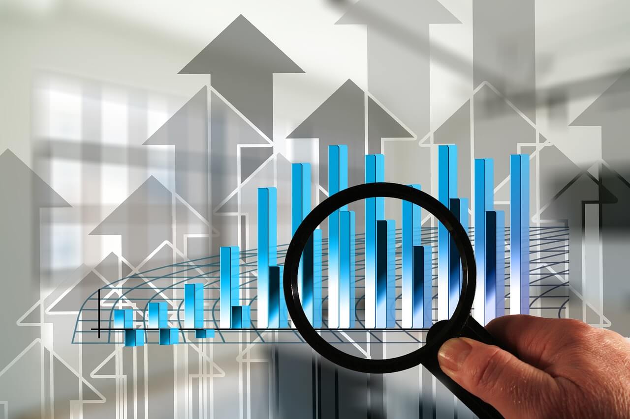 an image illustrating various methods businesses can use to reduce their carbon footprint, such as renewable energy, energy audits, and sustainable supply chain practices.